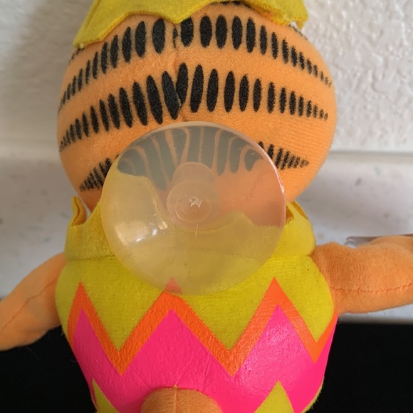 Vintage Russell Stover Garfield Easter Egg Plush Toy NWT - Picture 7 of 16